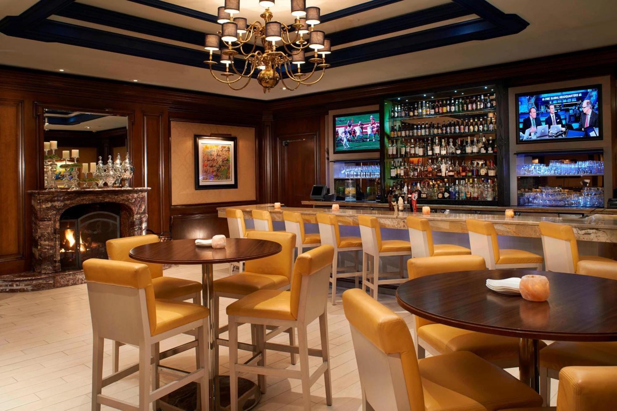 Hotel The Henry, Autograph Collection 4*