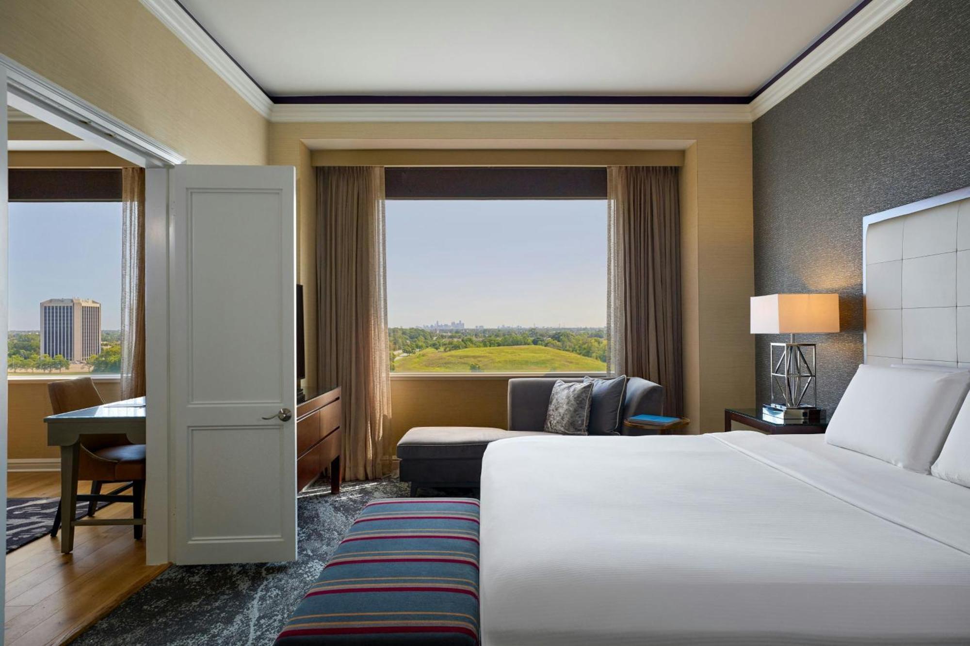 The Henry, Autograph Collection Hotel