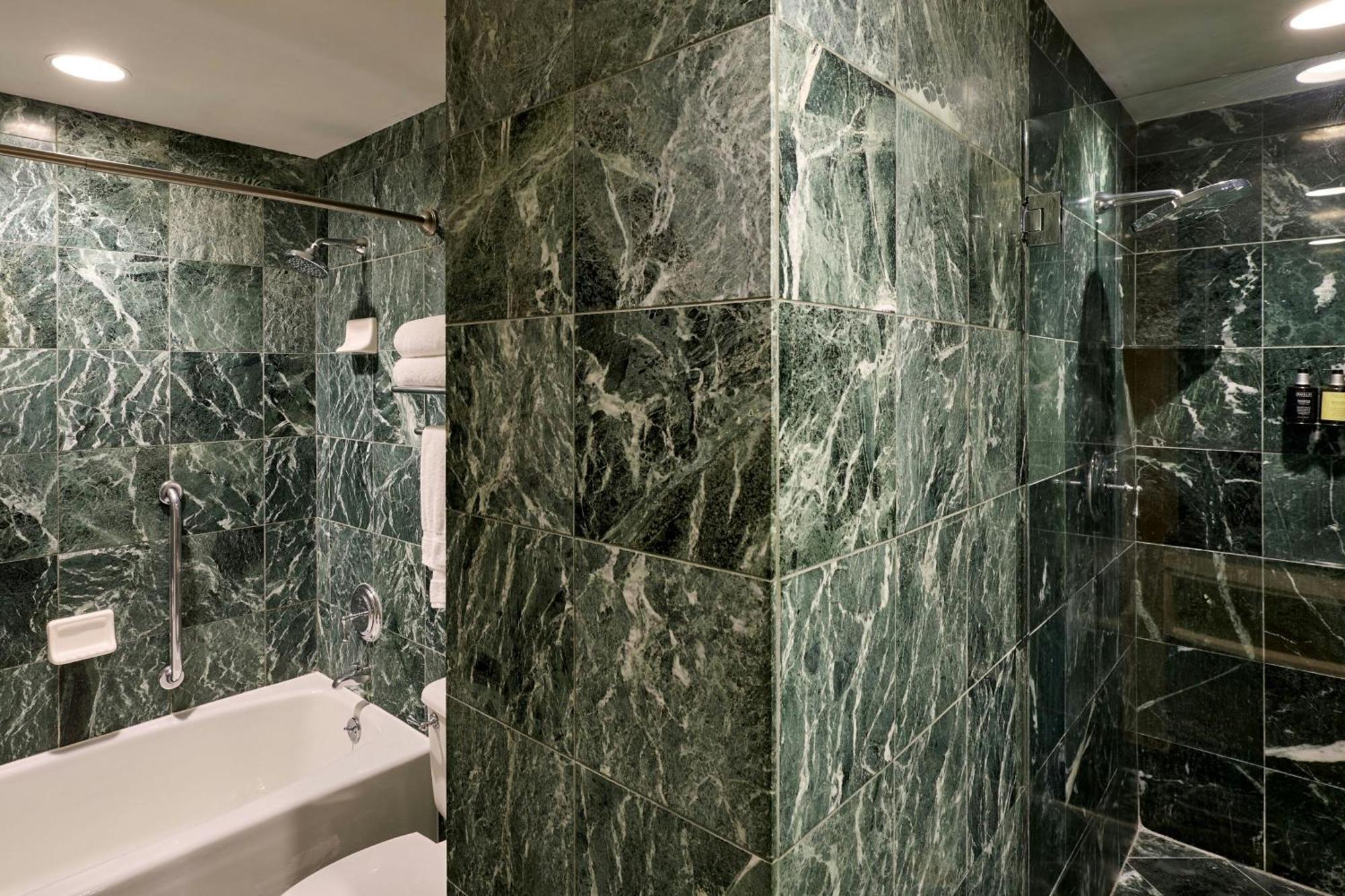 The Henry, Autograph Collection Dearborn