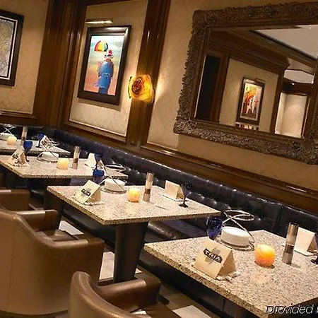 The Henry, Autograph Collection 